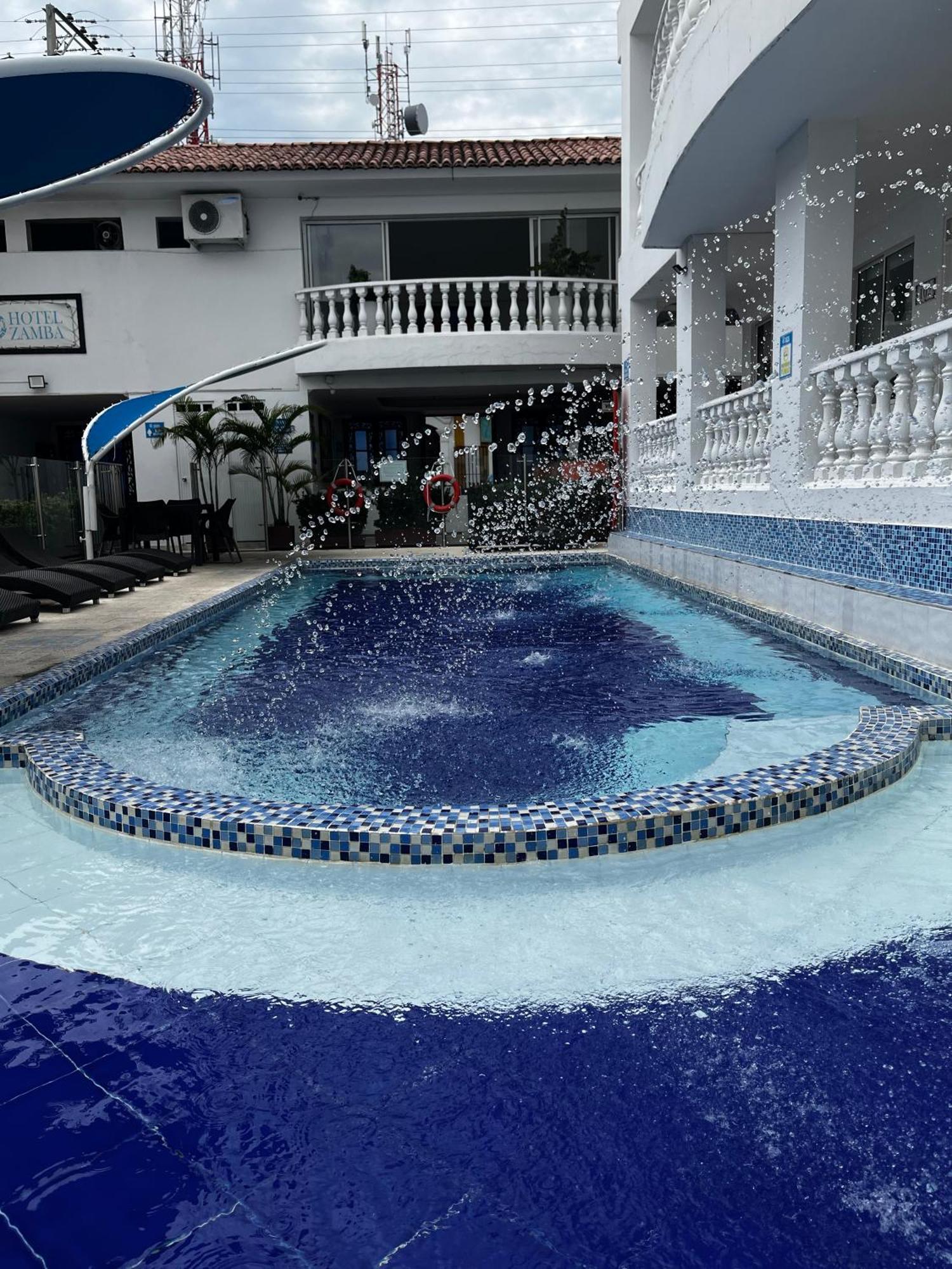 Hotel Zamba Girardot Eksteriør billede