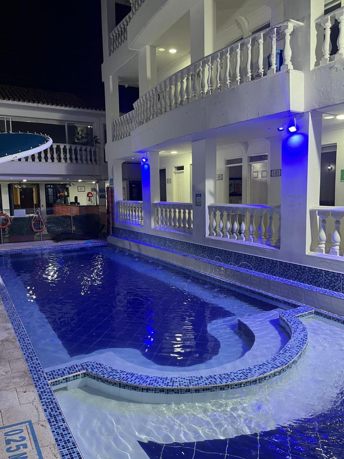Hotel Zamba Girardot Eksteriør billede
