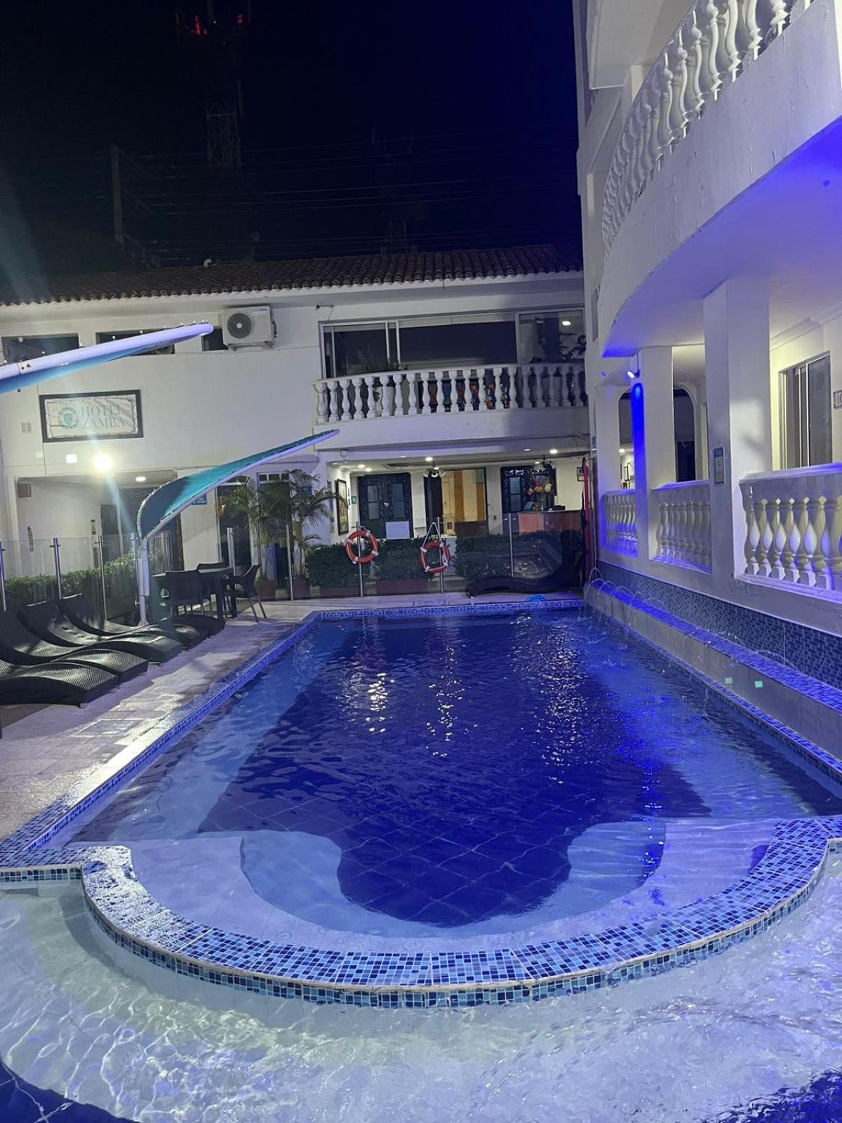 Hotel Zamba Girardot Eksteriør billede